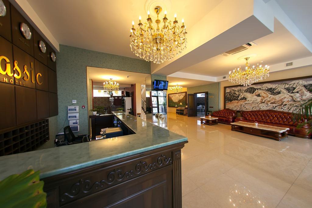 Classic Hotel Osh Ngoại thất bức ảnh