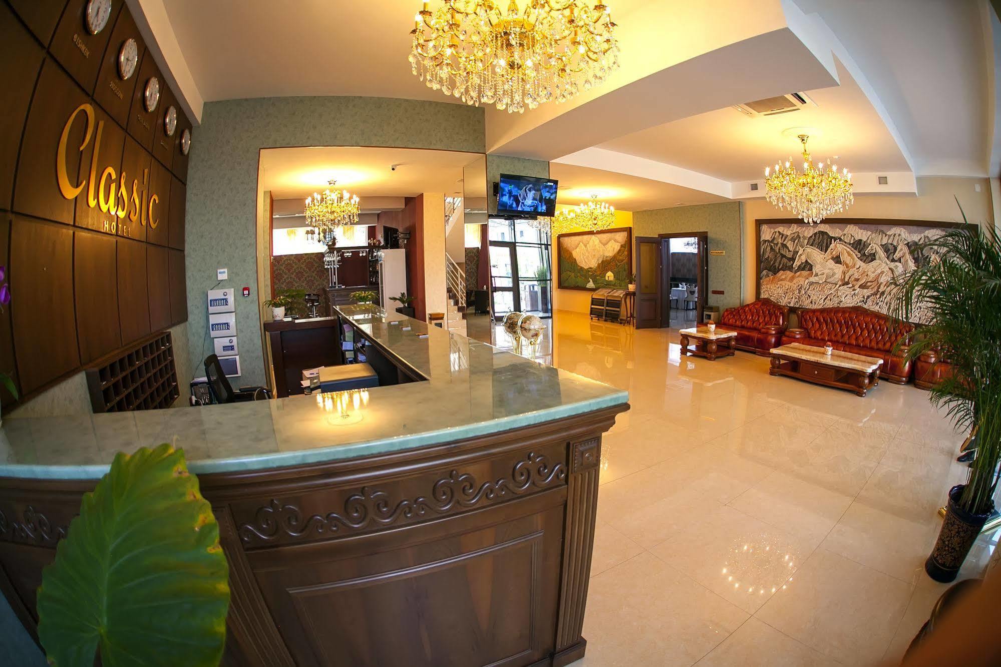 Classic Hotel Osh Ngoại thất bức ảnh